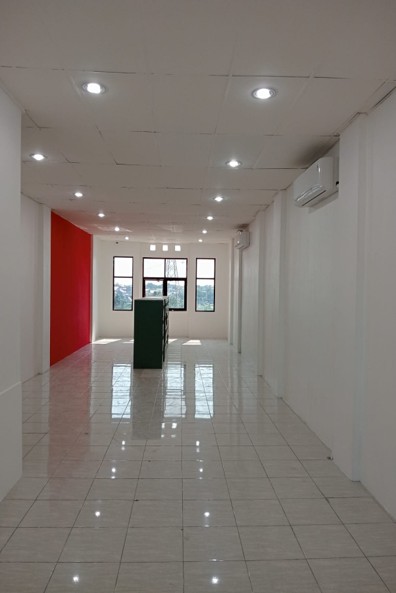 Renovasi Interior Kantor & Peningkatan Ruang Kerja — 12